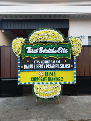 Papan Bunga Duka di Cirumpak