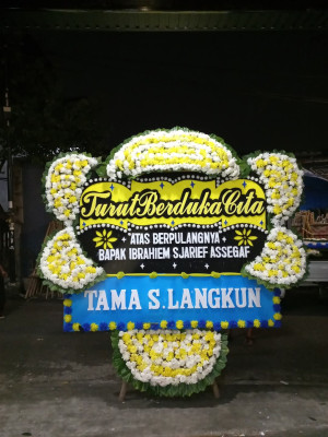 Papan Bunga Duka di Cirumpak
